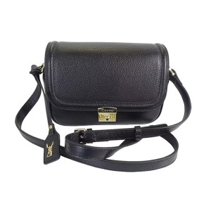 C1811003 PEBBLE LEATHER SHOULDER BAG