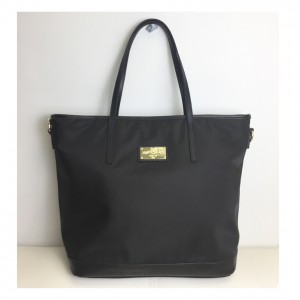 W18248 TOTE M